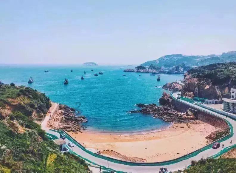 羽毛球教练如何获得证书?考试时间、报考条件和科目是怎样的?
